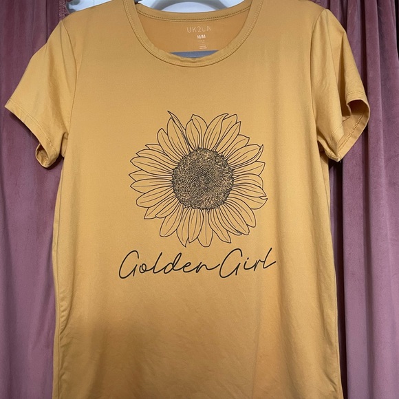 UK2LA Tops - Sunflower golden girl shirt